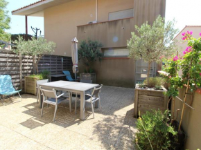 Charmant T2 duplex climatisé avec terrasse, à deux pas de la plage du Port d'Avall, Collioure - FR-1-309-233